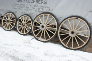 Rädersatz f. historische Kutschen Bild